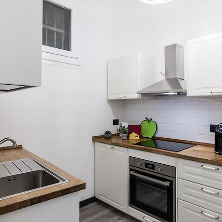 Acquario 5' Free Wifi & Netflix "Prione" By Tilo Apartment'S Cenova Dış mekan fotoğraf