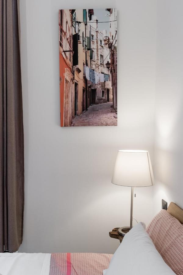Acquario 5' Free Wifi & Netflix "Prione" By Tilo Apartment'S Cenova Dış mekan fotoğraf